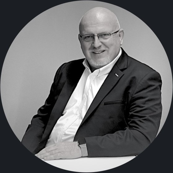 Hervé Lienhardt, expert en performance opérationnelle et transformation d'entreprise Hervé Lienhardt, expert en performance opérationnelle et transformation d'entreprise