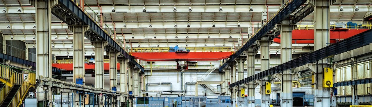 Infrastructure industrielle complexe nécessitant coordination de multiples parties prenantes